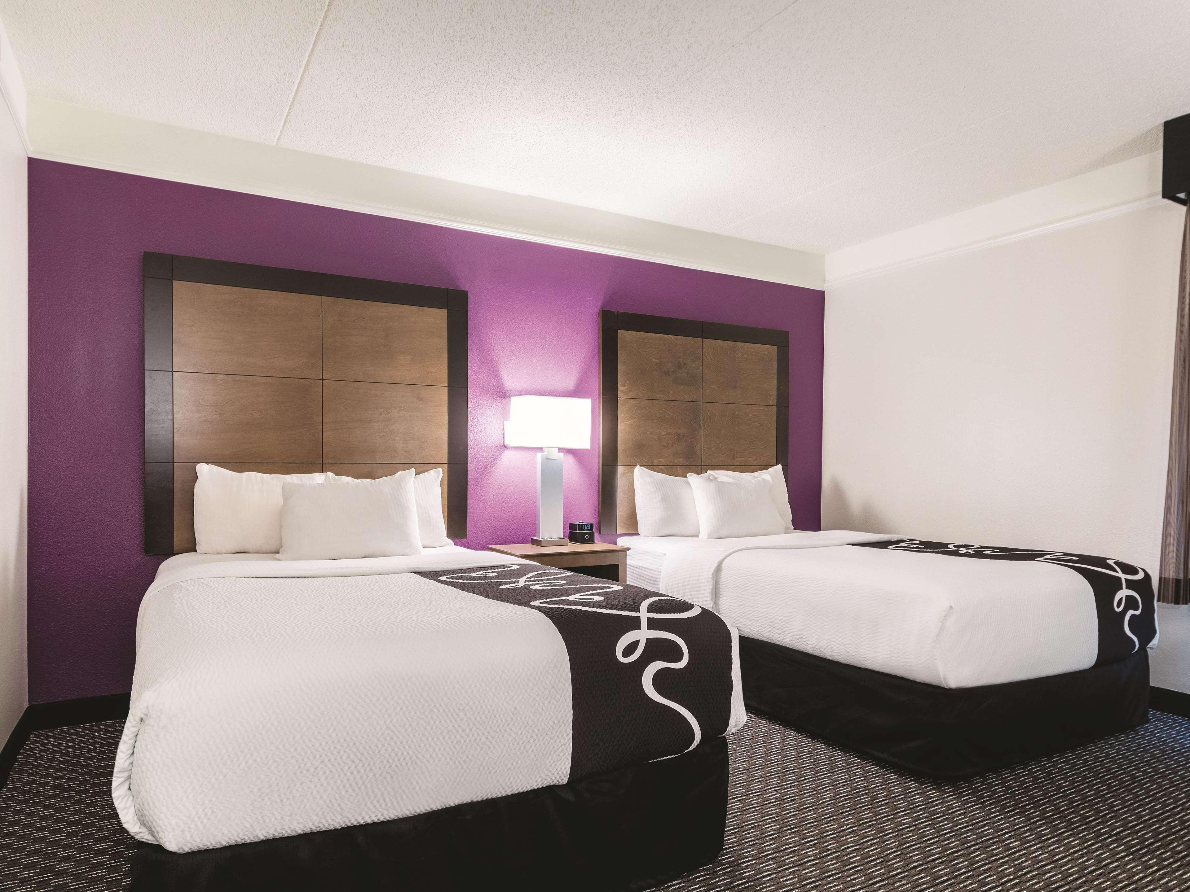 La Quinta By Wyndham Alexandria Airport Otel Dış mekan fotoğraf