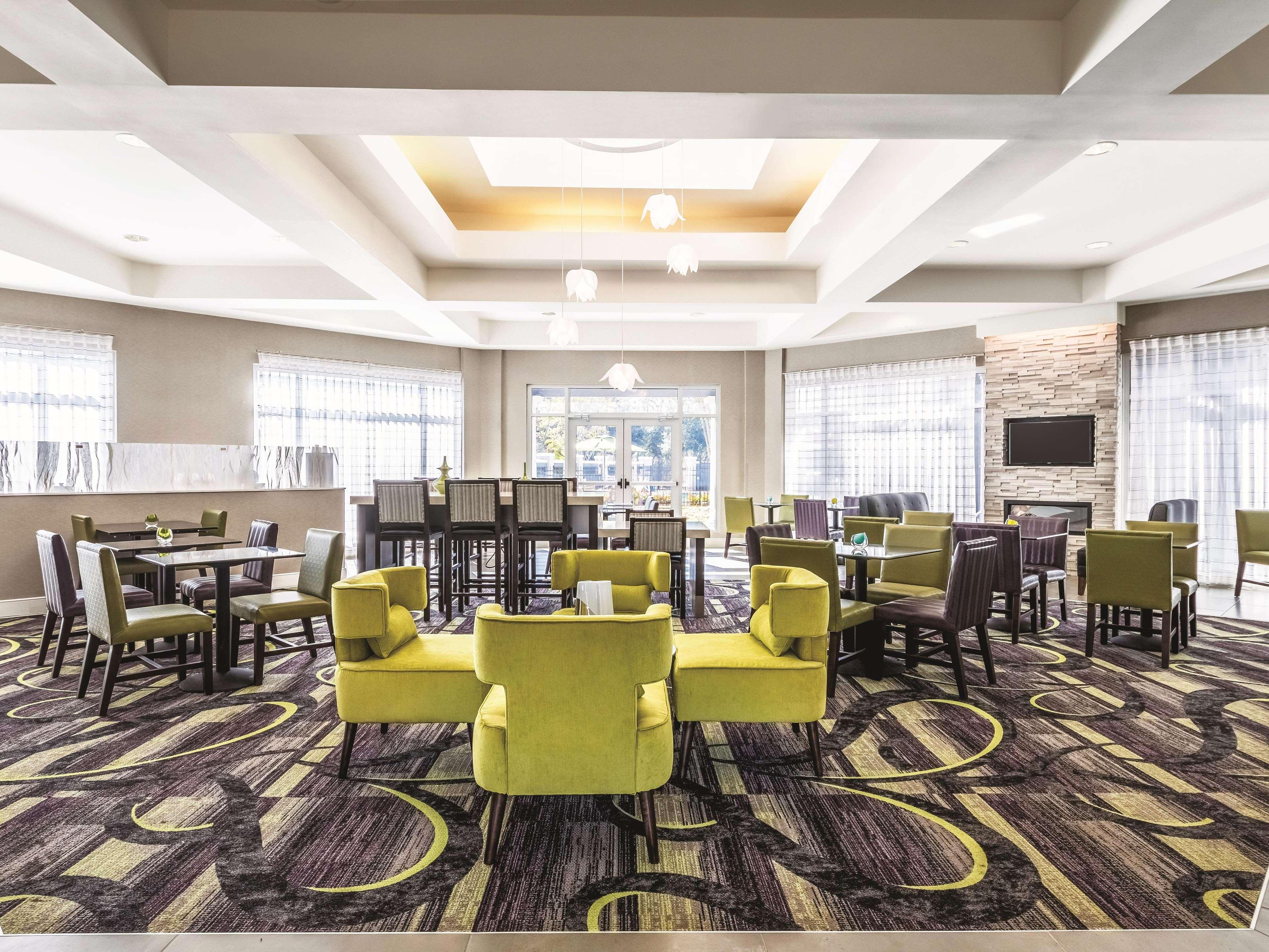 La Quinta By Wyndham Alexandria Airport Otel Dış mekan fotoğraf