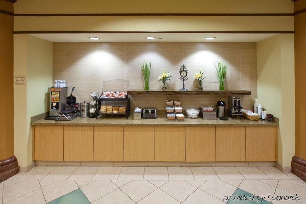 La Quinta By Wyndham Alexandria Airport Otel Dış mekan fotoğraf